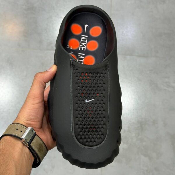 17730234 Nike Mind 001 Slide Black Chrome