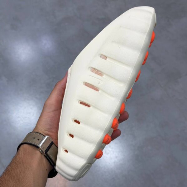 17731436 Nike Mind 001 Slide Light Bone