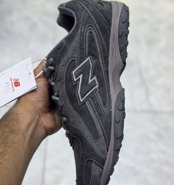 نیوبالانس 204 ال خاکستری تیره New Balance 204L