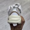 کفش نیوبالانس 530 سفید خاکی New Balance MR530HX