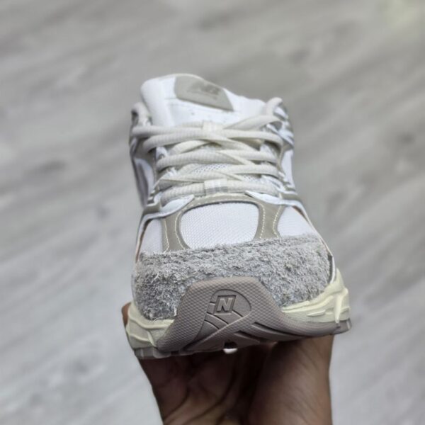 کفش نیوبالانس 530 سفید خاکی New Balance MR530HX
