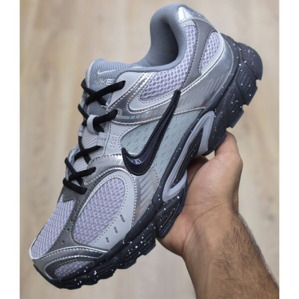 18049682 نایک وی فایو آر ان آر خاکستری سیلور مشکی Nike V5 RNR