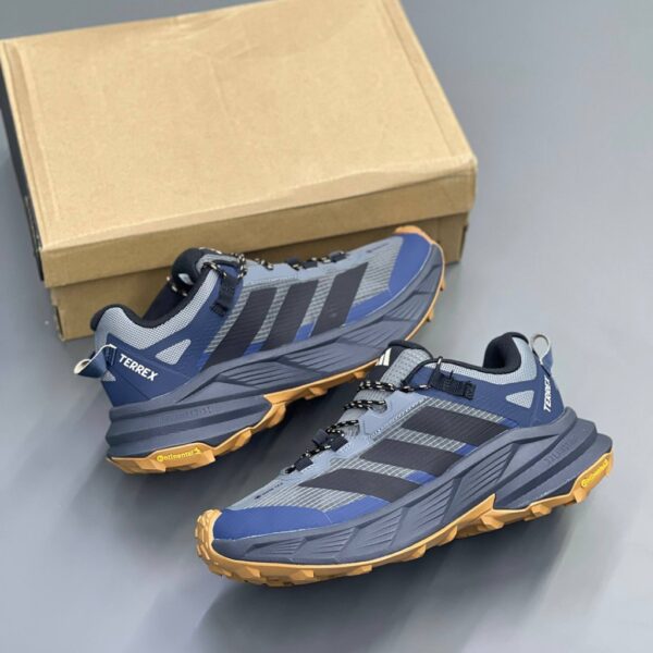 18608271 آدیداس ترکس فریهایکر اسال گورتکس سرمهای Terrex Freehiker SL GORE-TEX