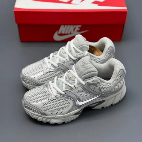 کفش نایک وی فایو کی ران طوسی Nike V5K Run Grey