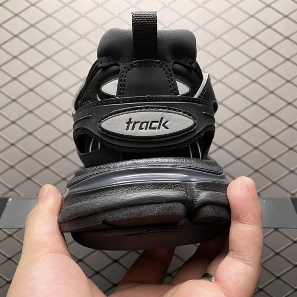 بالنسیاگا ترک Balenciaga Track Black