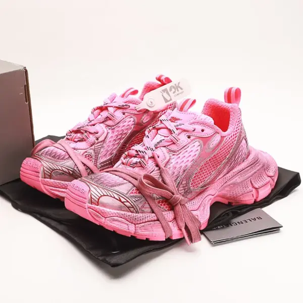 8750703 بالنسیاگا Balenciaga 3XL Pink