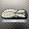 بالنسیاگا ترک Balenciaga Track.2 Beige