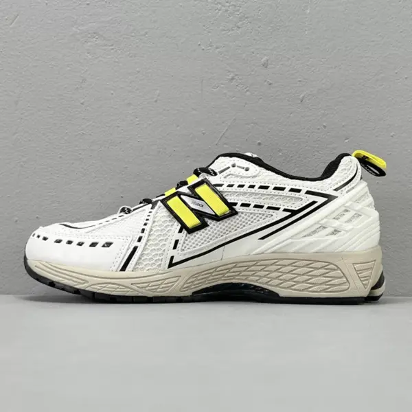 8773739 کفش نیوبالانس New Balance 1906R GANNI Egret