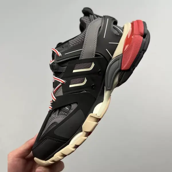 8818121 بالنسیاگا ترک Balenciaga Track Black Grey Red مشکی خاکستری قرمز