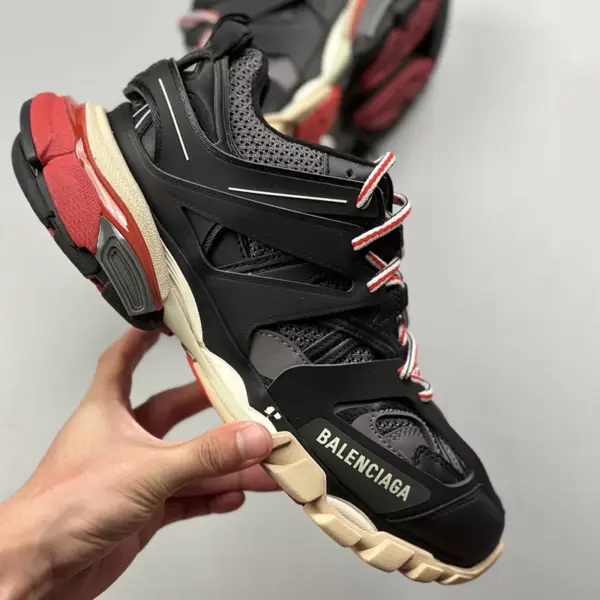 8818125 بالنسیاگا ترک Balenciaga Track Black Grey Red مشکی خاکستری قرمز