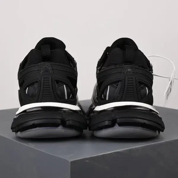 8998239 بالنسیاگا ترک Balenciaga Track.2 Black White مشکی سفید