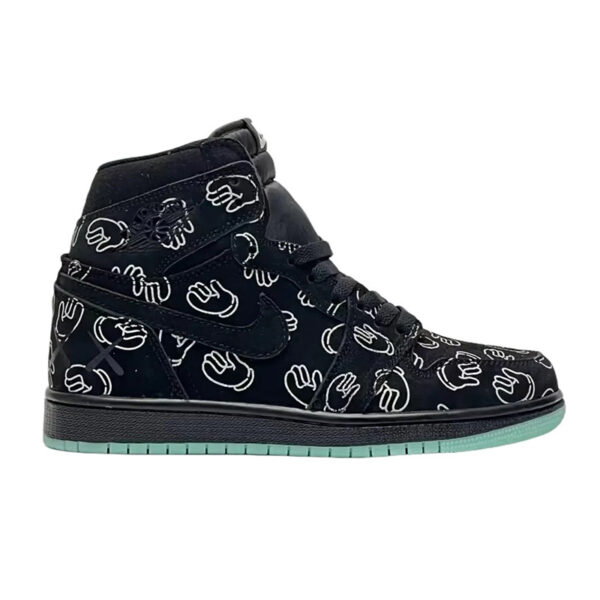 جردن وان رترو کاز Jordan 1 Retro Kaws Black