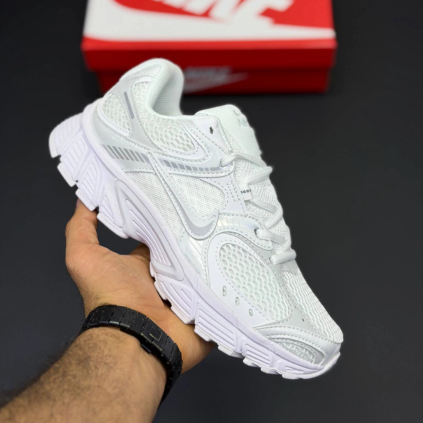 92476jk4 کفش نایک وی فایو کی ران سفید Nike V5K Run White