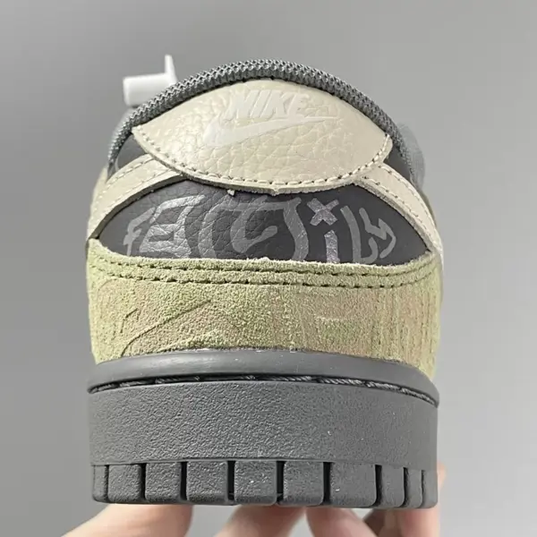 9461347 نایک اس بی دانک دورنبشر Nike SB Dunk Low Doernbecher