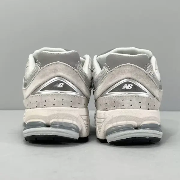 9902171 کفش نیوبالانس New Balance 2002R Grey
