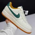 نایک ایر فورس وان کرم سبز  Nike Air Force 1 Cream Green