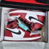 کفش نایک ایر جردن وان ساقدار سفید قرمز Nike Air Jordan 1 High White Red