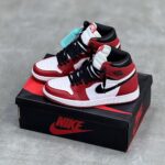 کفش نایک ایر جردن وان ساقدار سفید قرمز Nike Air Jordan 1 High White Red