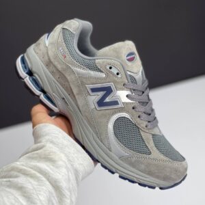 IMG_1568 کفش نیوبالانس ۲۰۰۲R طوسی New Balance 2002R Gray