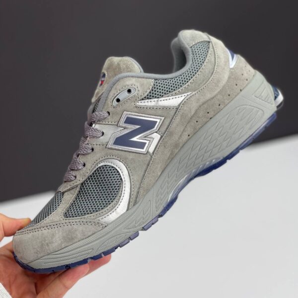 کفش نیوبالانس ۲۰۰۲R طوسی New Balance 2002R Gray