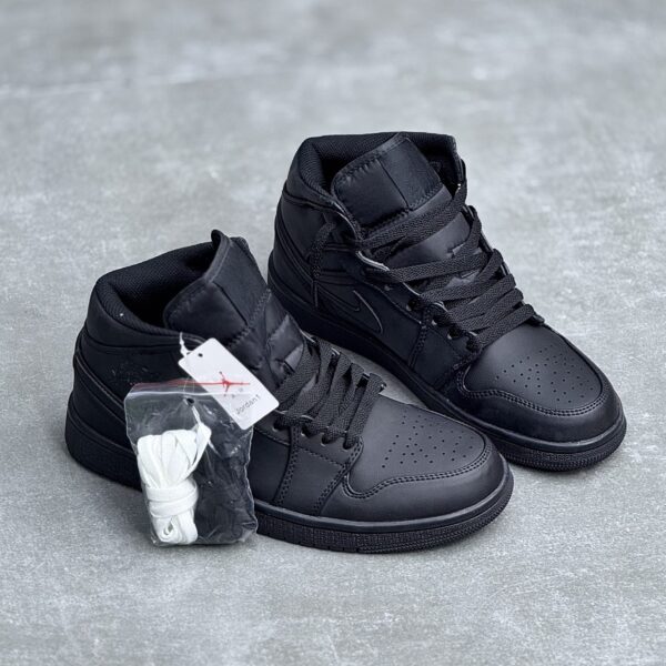 IMG_1816-scaled-1 کفش نایک ایر جردن وان ساقدار تمام مشکی Nike Air Jordan 1 High Triple Black
