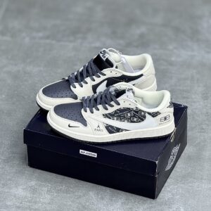 کفش نایک ایر جردن وان لو تراویس اسکات بالنسیاگا Nike Air Jordan 1 Low Travis Scott Balenciaga