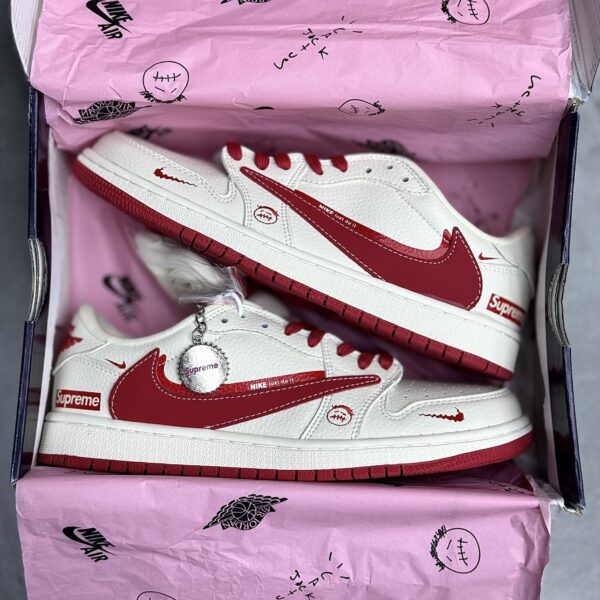 کفش نایک ایر جردن وان لو تراویس اسکات فرگمنت سوپریم Nike Air Jordan 1 Low Travis Scott Fragment Supreme