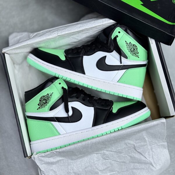 کفش نایک ایر جردن وان ساقدار مشکی سبز Nike Air Jordan 1 High Black Green