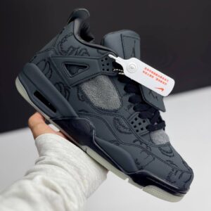 کفش نایک ایر جردن فور کاز مستر کوالیتی طوسی تیره Nike Air Jordan 4 KAWS Dark Grey