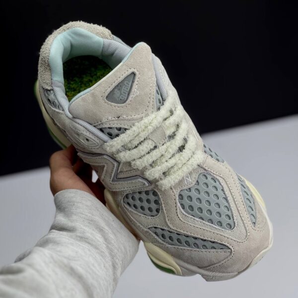 کتونی نیوبالانس ۹۰۶۰ طوسی سبز New Balance 9060 Grey Green