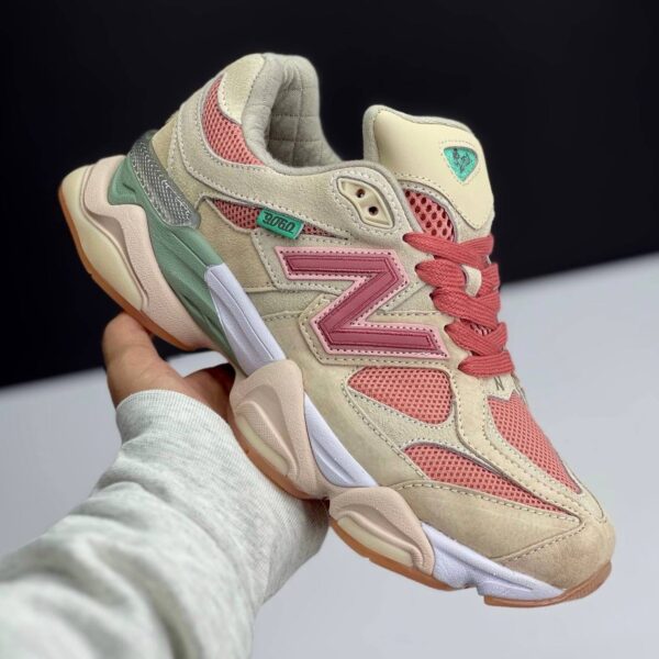 IMG_2430 کتونی نیوبالانس ۹۰۶۰ صورتی New Balance 9060 Pink