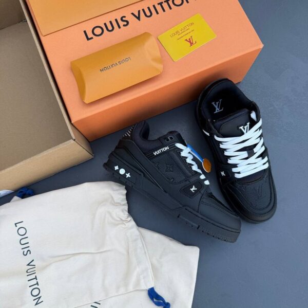 کفش لویی ویتون ترینر سوپر مستر تمام مشکی Louis Vuitton Trainer Super Master Triple Black