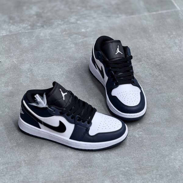کفش نایک ایر جردن وان لو سفید سرمه ای Nike Air Jordan 1 Low White Navy