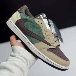 کفش نایک ایر جردن ۱ لو تراویس اسکات سبز قهوه‌ای Nike Air Jordan 1 Low Travis Scott Green Brown