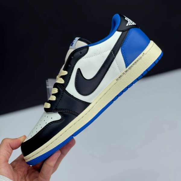 کفش نایک ایر جردن ۱ لو تراویس اسکات فرگمنت Nike Air Jordan 1 Low Travis Scott Fragment