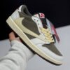 IMG_4205-1 کفش نایک ایر جردن ۱ لو تراویس اسکات ریورس موکا Nike Air Jordan 1 Low Travis Scott Reverse Mocha