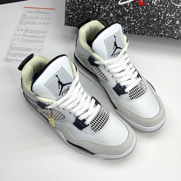 کفش نایک ایر جردن فور رترو میلیتاری بلک Nike Air Jordan 4 Retro Military Black