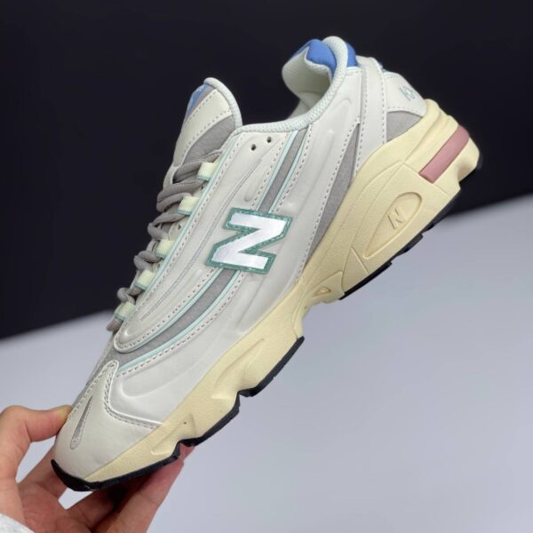 کفش نیو بالانس ۱۰۰۰ طوسی کرم New Balance 1000 Grey Cream