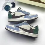 کفش نایک ایر جردن وان لو تراویس اسکات آبی سبز سوئد  Nike Air Jordan 1 Low Travis Scott Blue Green Suede