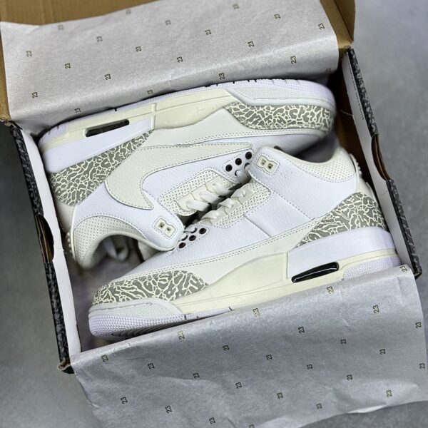کفش نایک جردن۳ تراویس اسکات اسپایزایک Nike Air Jordan 3 Travis Scott Spizike