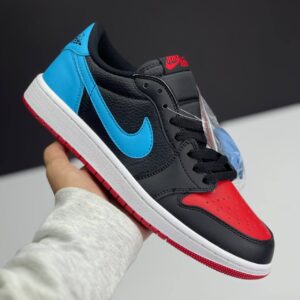 کفش نایک ایر جردن وان لو یو ان سی تو شیکاگو Nike Air Jordan 1 Low UNC to Chicago