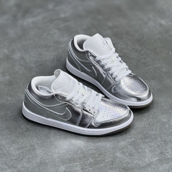 IMG_8217-scaled-1 کفش نایک ایر جردن وان لو نقره ای براق Nike Air Jordan 1 Low Metallic Silver
