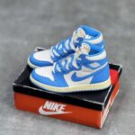 کفش نایک ایر جردن وان ساقدار شیکاگو لاست اند فاند آبی Nike Air Jordan 1 High Chicago Lost & Found Blue