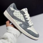کفش نایک ایر جردن وان لو تراویس اسکات لویی ویتون کرم طوسی روشن | Nike Air Jordan 1 Low Travis Scott Louis Vuitton Light Grey