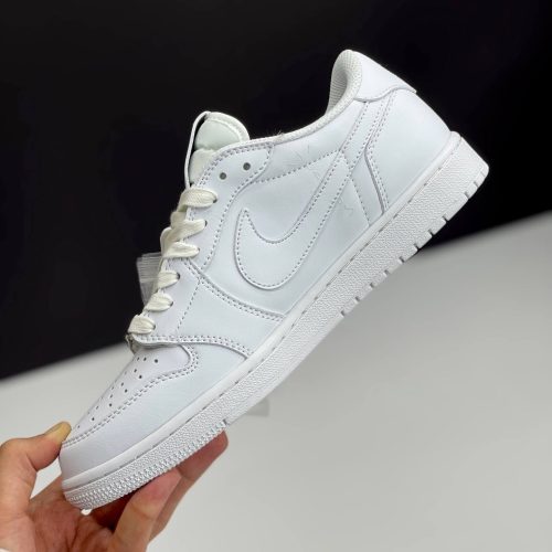 کفش نایک ایر جردن وان لو تراویس اسکات وایت پارتی Nike Air Jordan 1 Low Travis Scott White Party