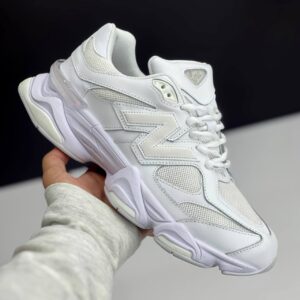 IMG_8905 کتونی نیوبالانس ۹۰۶۰ سفید New Balance 9060 White