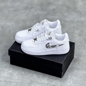 کفش نایک ایر فورس وان مولتن متال سفید استخوانی Nike Air Force 1 Molten Metal White Bone