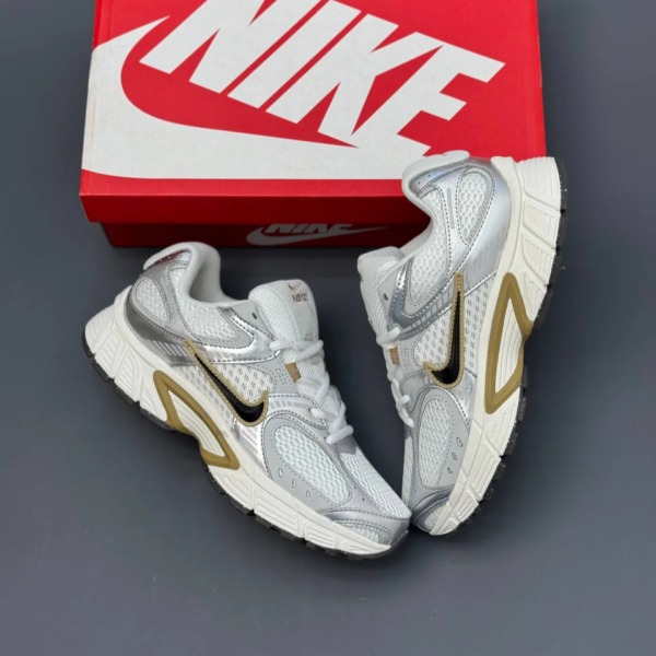lrzk2q58 کفش نایک وی فایو کی ران سفید قهوه ای Nike V5K Run White Brown