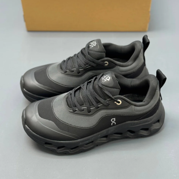 کفش آن رانینگ QC Loewe Cloudtilt تمام مشکی On Running QC Loewe Cloudtilt Triple Black