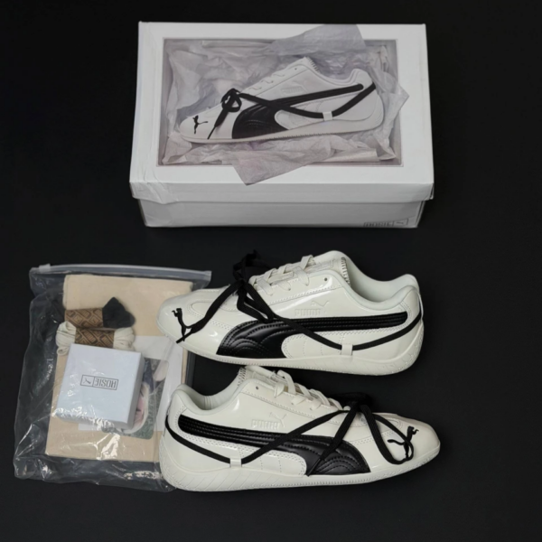 p6b9u3wh کفش پوما اسپیدکت پریمیوم ایکس روز سفید مشکی Puma Speedcat Premium X Rose White Black